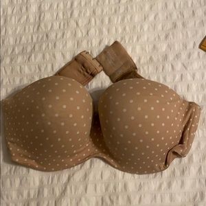 Victoria’s Secret strapless bra